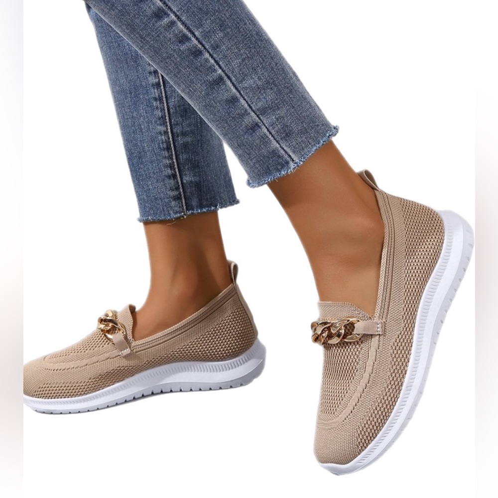 New slip-on Sneakers